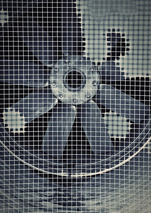 Come progettare un sistema di areazione naturale per una casa con un piano terra semi-interrato?