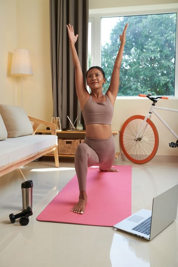 Come possono i modelli di deep learning migliorare la precisione del riconoscimento delle espressioni facciali?